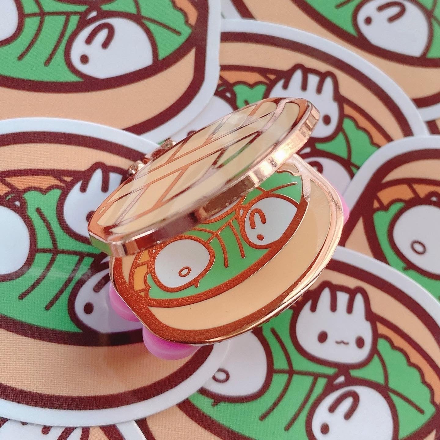 Open/Close Steamed Buns Enamel Pin